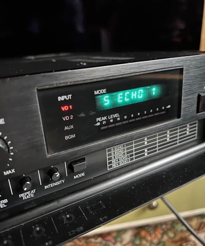 Roland RE-5 Digital Space Echo 1987 - 1991 - Black