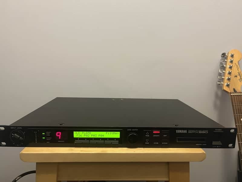 Yamaha SPX990 Multi-Effects Processor
