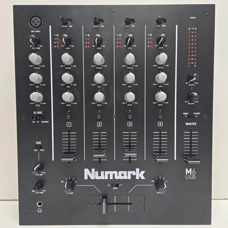 Numark M6 USB 4-channel DJ Mixer 2010s - Black