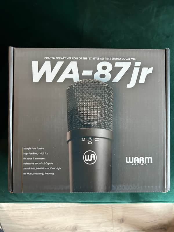 Warm Audio WA-87jr Large Diaphragm Multipattern Condenser Microphone