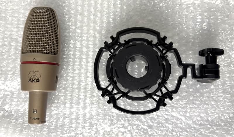 AKG C3000B Large Diaphragm Cardioid Condenser Microphone 2000s - Champagne