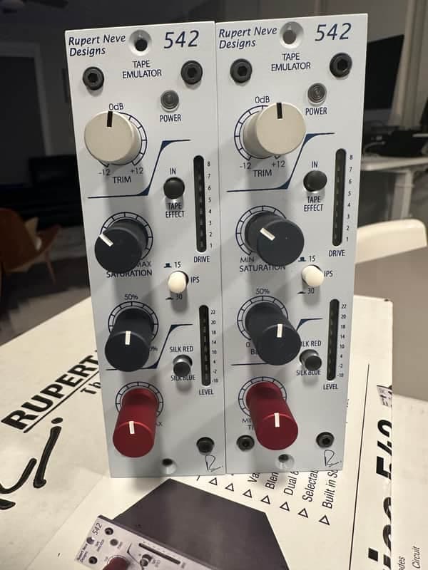 Rupert Neve Designs 542 500 Tape Emulator Module stereo pair (2020)
