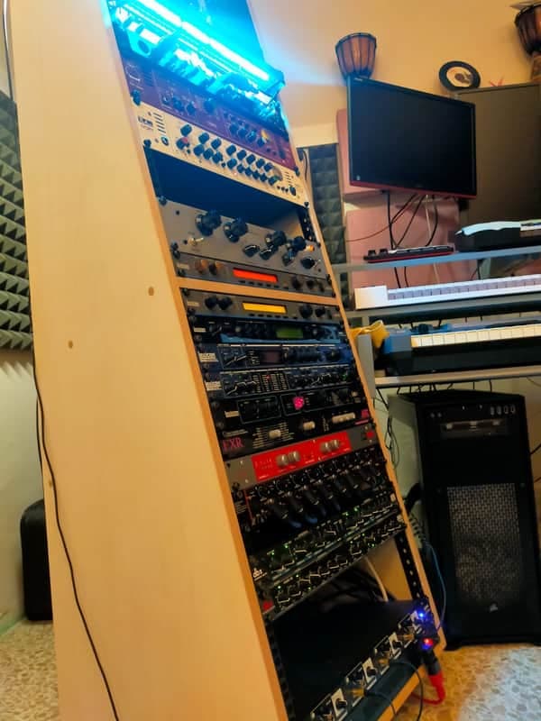 Giaco@SoundStore Rack 36 unità- legno pioppo naturale