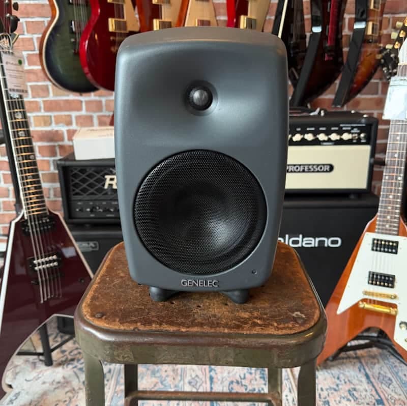 Used Genelec 8040B 6.5" Powered Studio Monitor