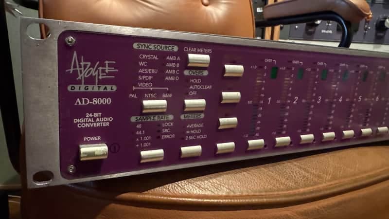 Apogee AD8000 with DACVIII Digi-8+ and AES 8 Option Cards