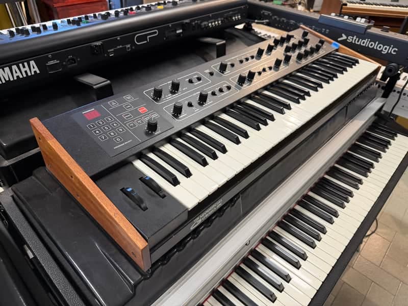 Sequential Circuits prophet 600