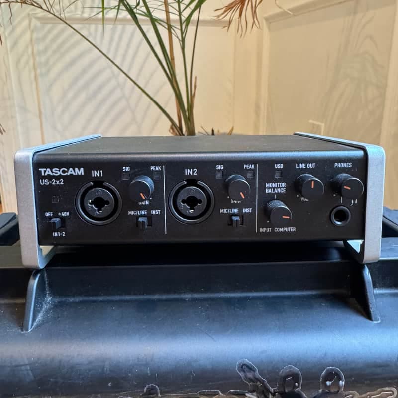 TASCAM US-2X2 USB Audio Interface