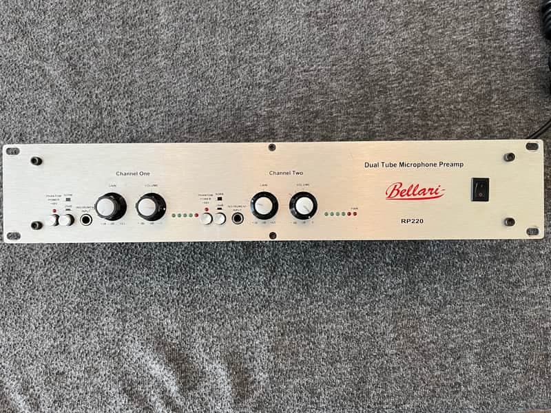 Rolls Corp Bellari RP220 tube microphone preamp with Telefunken tubes