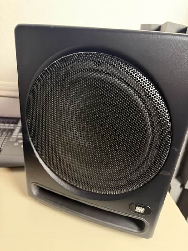 PreSonus T10 10-inch active powered studio subwoofer 2015 - black