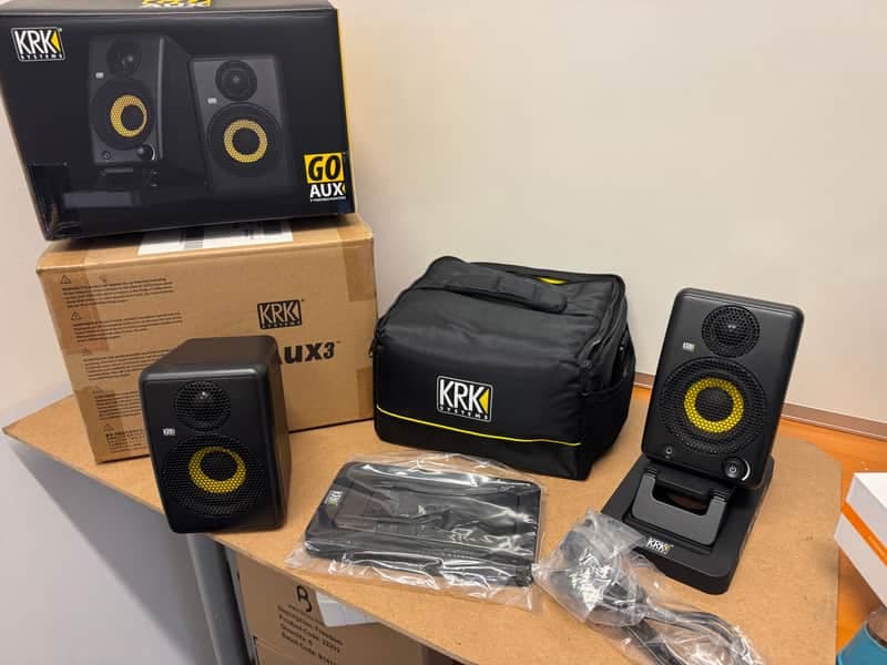 KRK GoAux 3 Studio Monitors / Bluetooth / Mint condition - Black