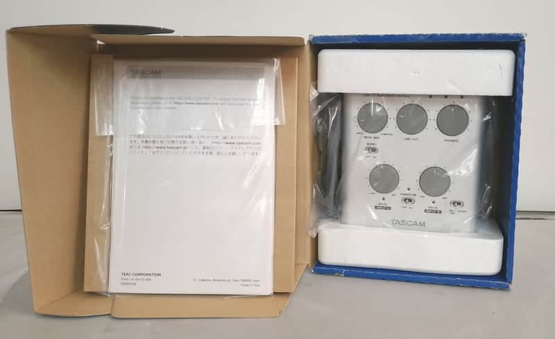 TASCAM US-144 USB 2.0 Audio MIDI Interface 4x4 24bit 96kHz Home Studio