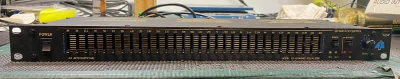AB International 131 Graphic Equalizer