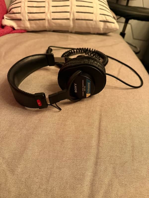Sony MDR-7506 Studio Headphones 2010s - Black