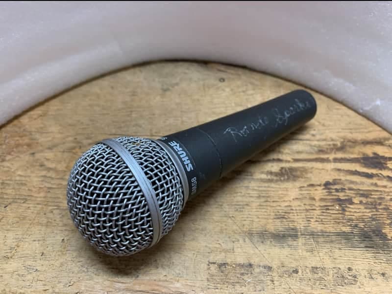 SHURE SM58 MICROPHONE- CLASSIC! MAKE OFFER!!