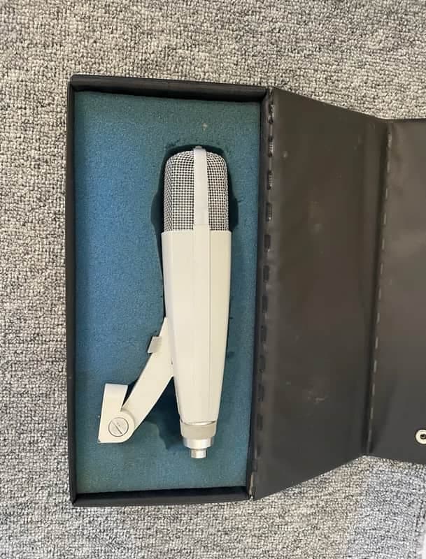 Sennheiser MD 421-N Cardioid Dynamic Microphone 1960s - 1980s - White