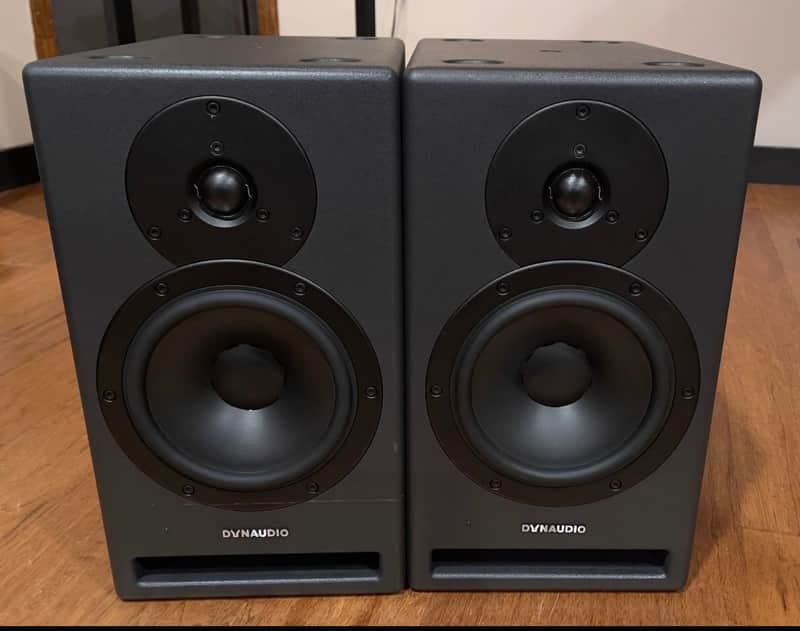 Dynaudio Core 7 Pair