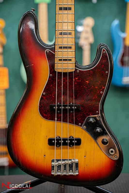 Fender Jazz Bass 3-color Sunburst 1972 Original