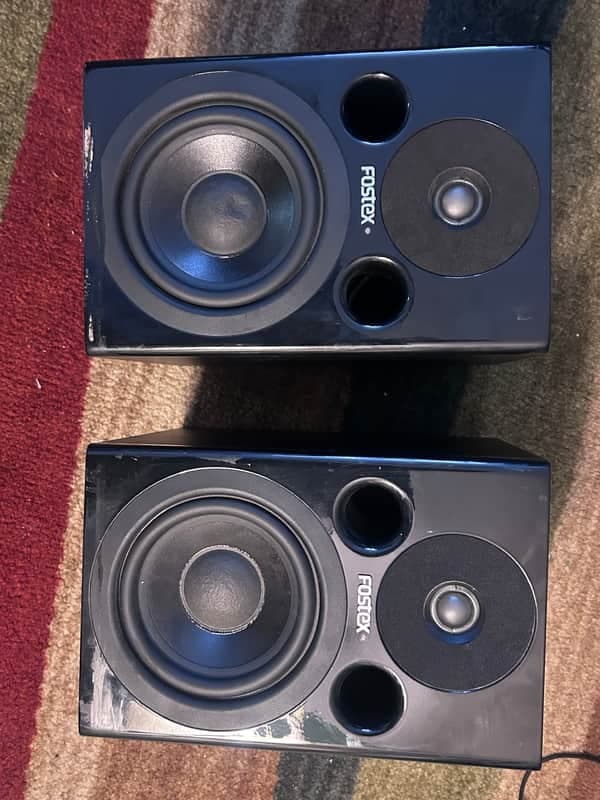 Fostex PM0.5 mkII 5” Studio Monitor Speakers