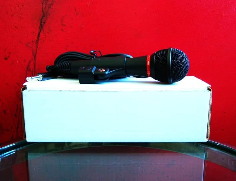 Vintage 1990's Audio-Technica Pro 1 dynamic cardioid microphone Low Z w accessories