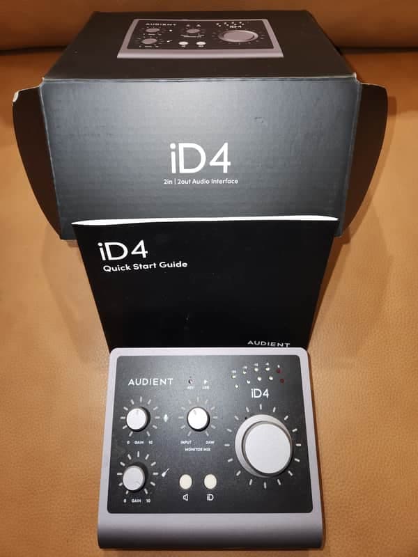 Audient ID4 Recording Interface - Black