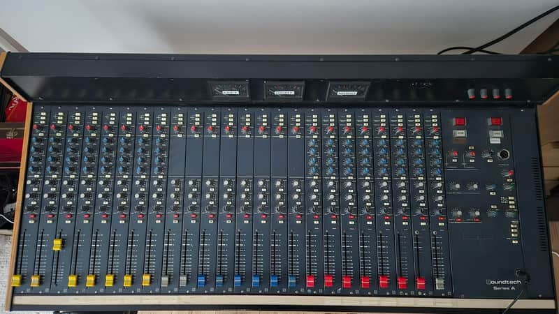 Alice Soundtech Series A 24 Channel Mixing Desk