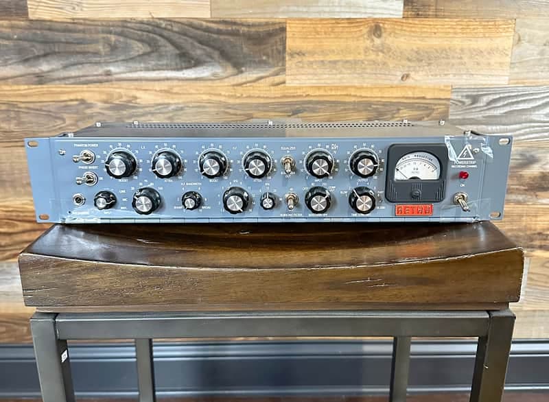 Retro Instruments Powerstrip Tube Channel Strip - Mint in box and Barely Used!