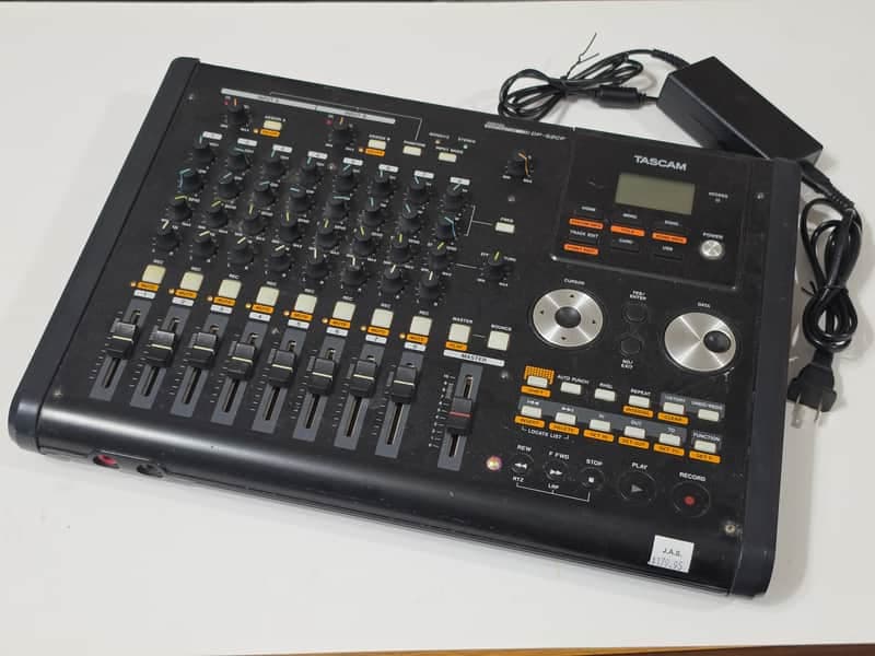 TASCAM DP-02CF Digital PortaStudio 8 Track