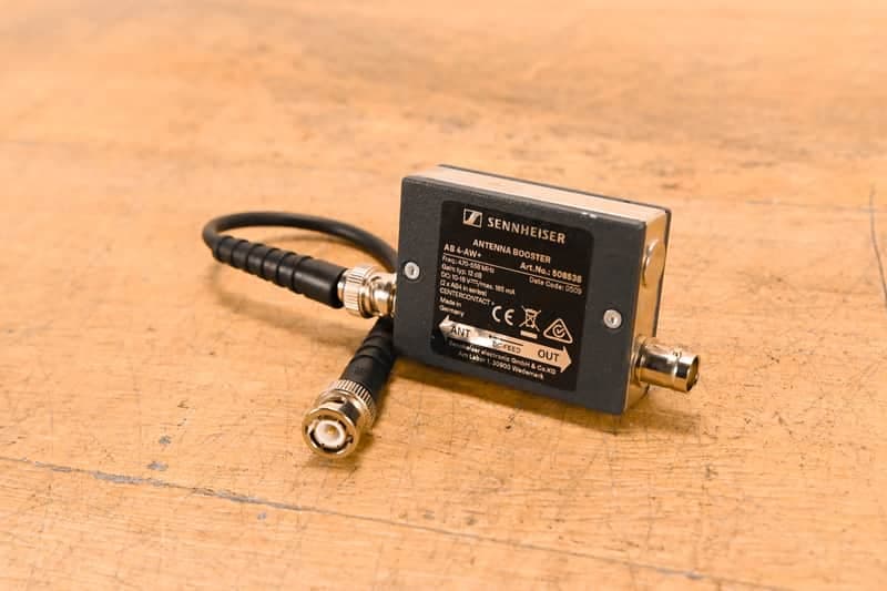 Sennheiser AB 4-AW+ Antenna Booster - 470 to 558 MHz CG01T9P