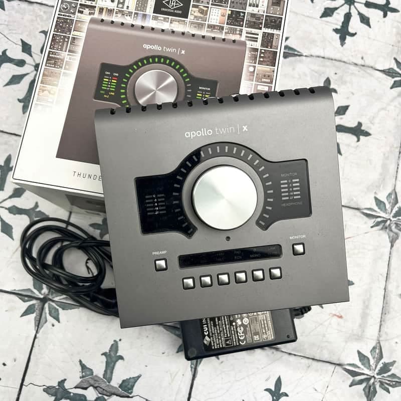 Universal Audio Apollo Twin X DUO Thunderbolt 3 Audio Interface