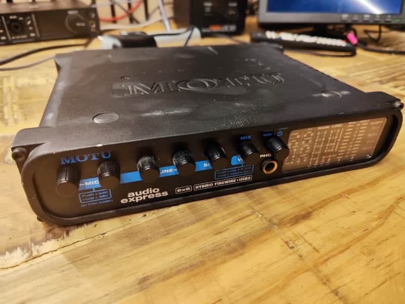 MOTU Audio Express 6x6 Interface 2011 - Present - Black