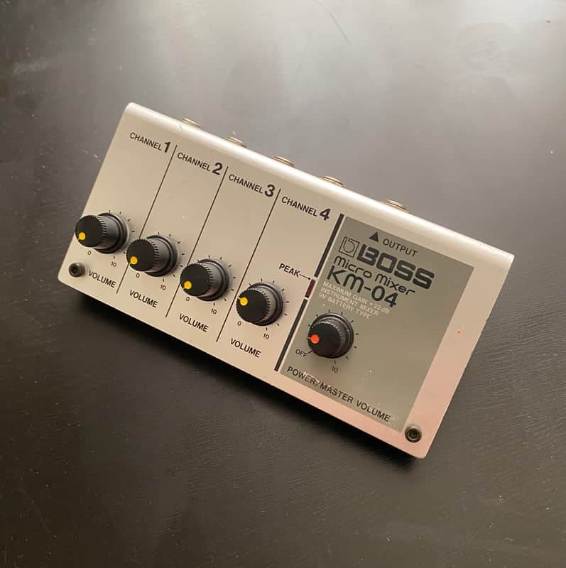 Boss KM-04 Micro Mixer Battery Powered