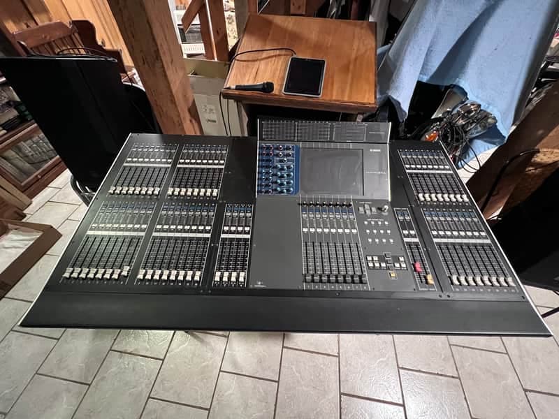 Yamaha M7CL-48 48 Channel Mixer 2010s - Blue