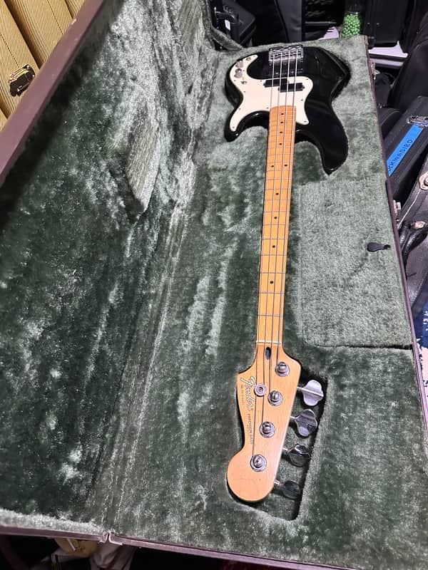 Fender Precision Bass Plus (Long Horn) 1992 - Black