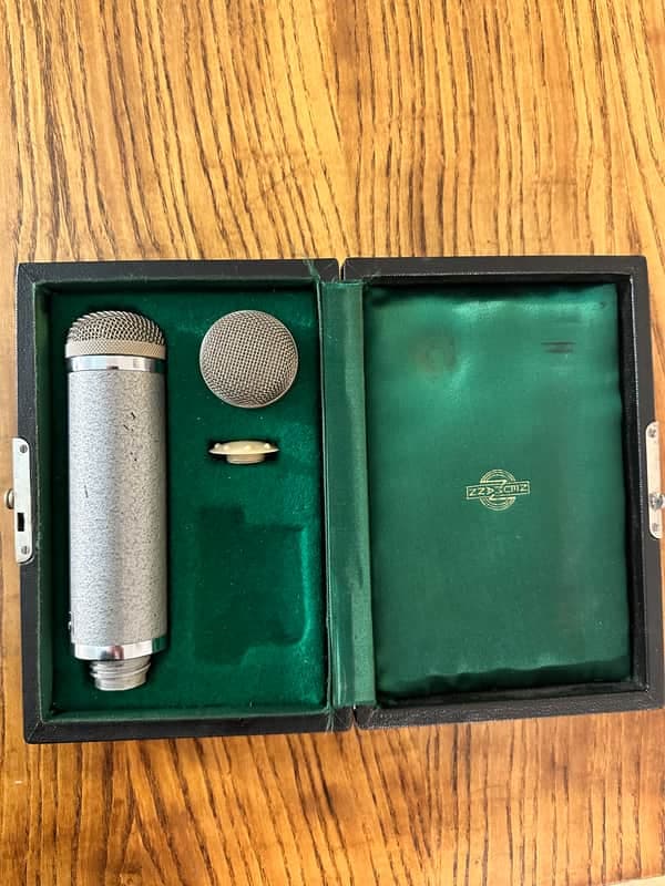 Neumann CMV 563