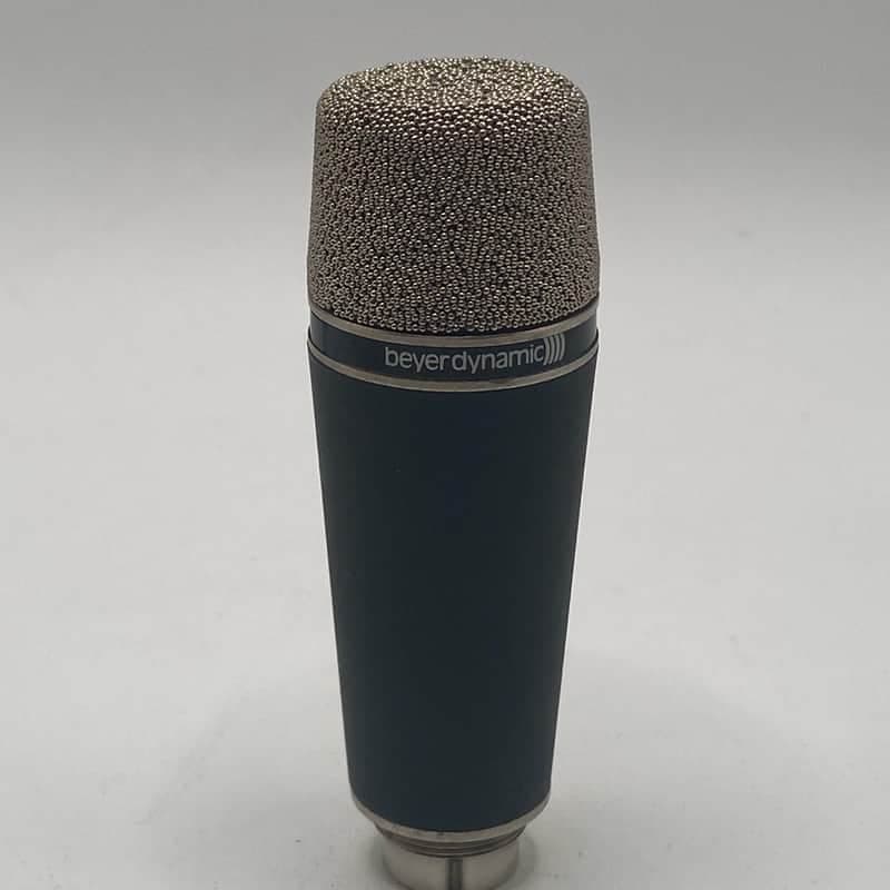 Beyerdynamic M 640 N Dynamic Microphone