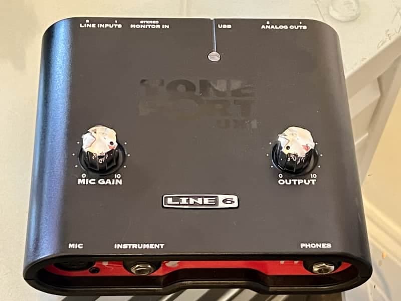 Line 6 TonePort UX1 USB Audio Interface (Pod Studio UX1)