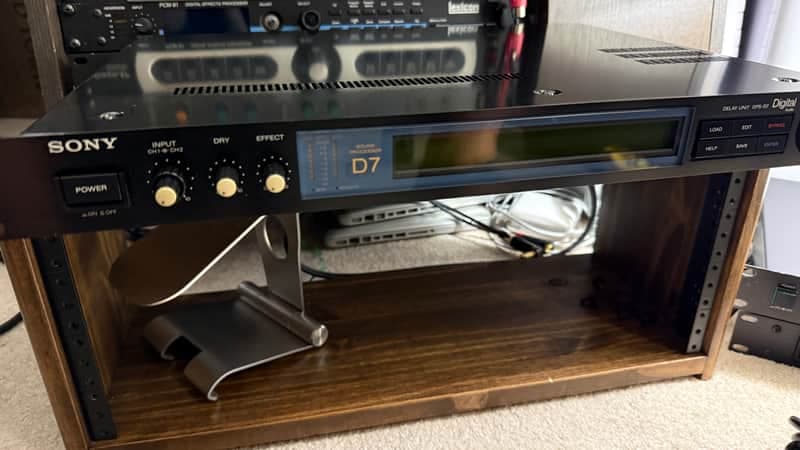 Sony DPS-D7 Digital Delay Unit Stereo I/O