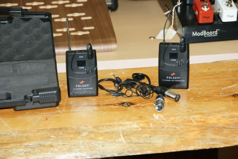 Polsen ULW-16 UHF Transmitter & Receiver