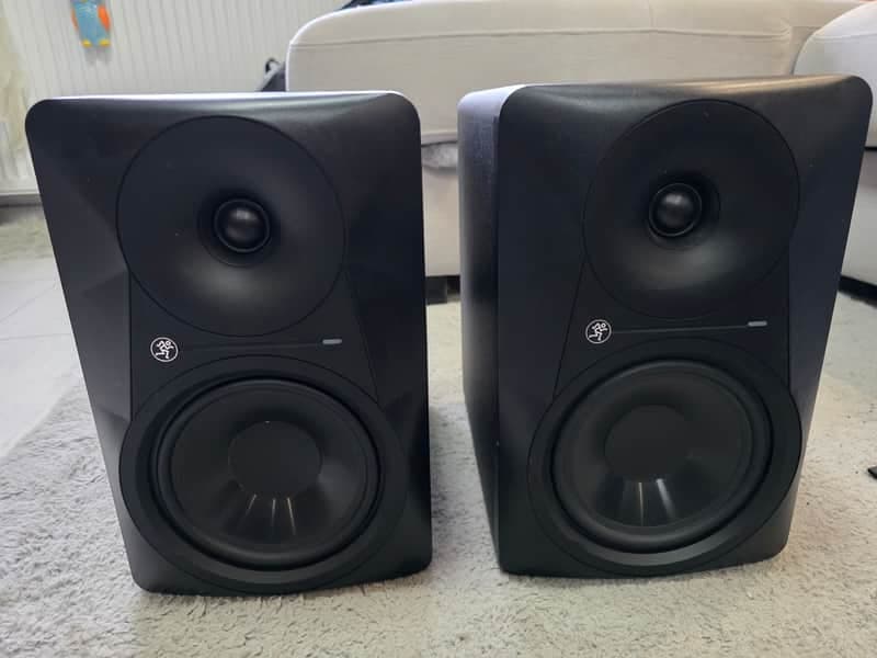 Mackie MR624 6.5" Active Studio Monitor (Single) 2017 - Present - Black