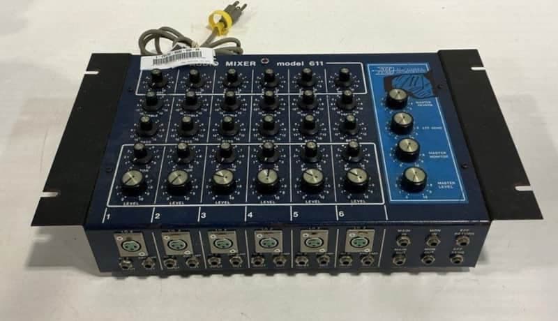 Vintage 1970s - NEI Neptune Electronics - 611 analog mixer