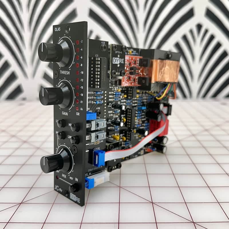 DIY Recording Equipment - DIYRE OLA5 Opto Compressor & Vintage Output
