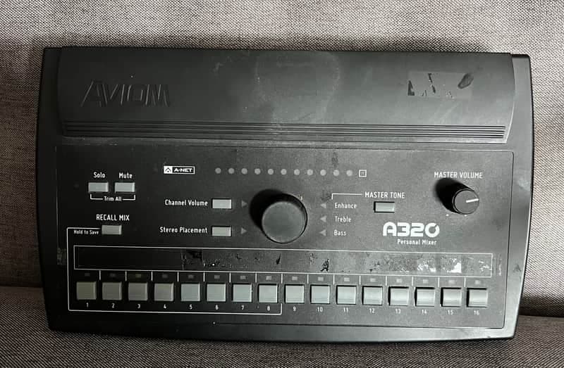 Aviom A320 32-Channel Personal Mixer 2010s - Black