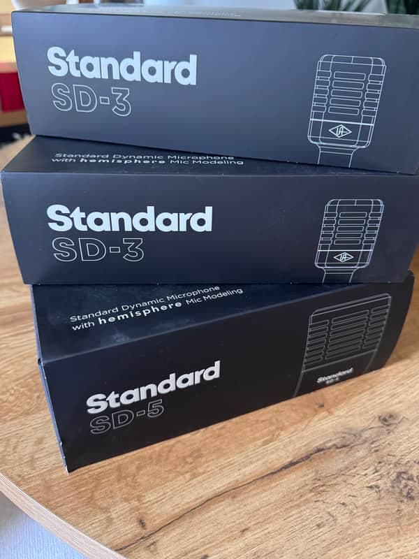 Universal Audio SD-3(qty2) and SD-5 Cardioid Dynamic Modeling Microphone Bundle!