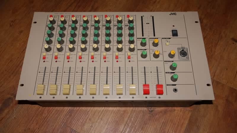 JVC IM 2000 80-90 - Grey