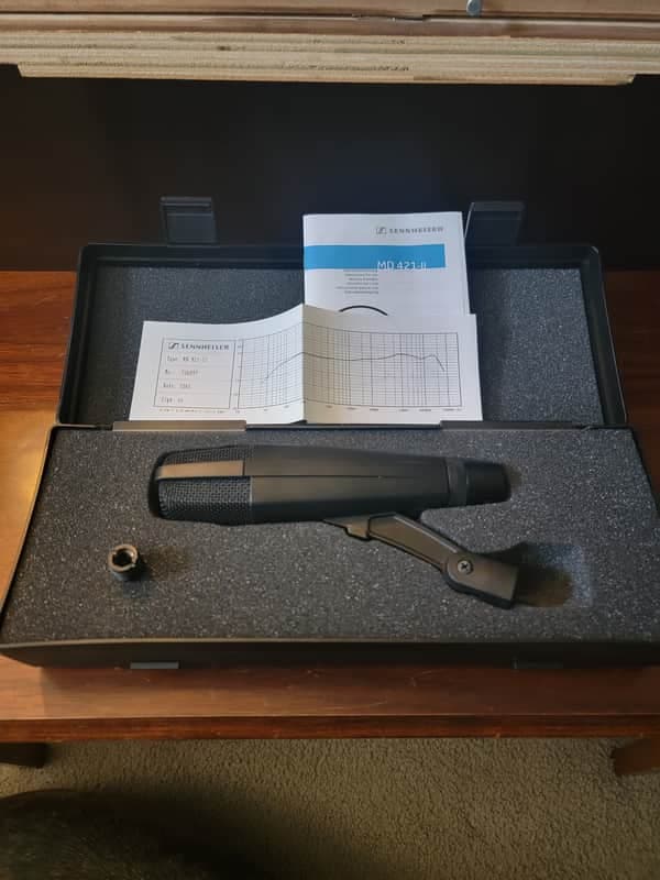 Sennheiser MD 421 II Cardioid Dynamic Microphone 2002 - Present - Black