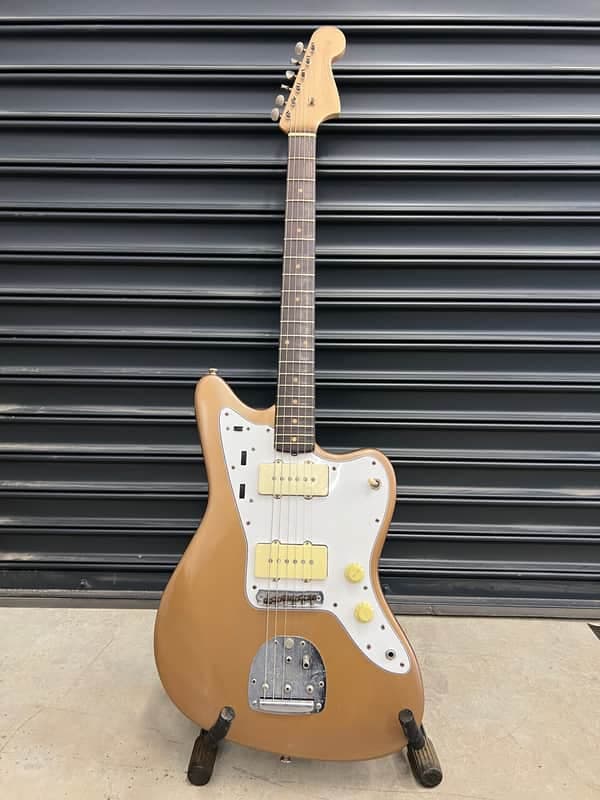 Fender Jazzmaster 1958 - 1965 - Gold Refin with Matching Headstock