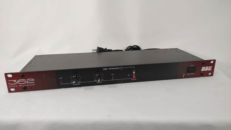 BBE 362 Sonic Maximizer, Red