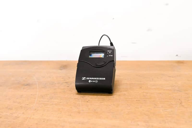 Sennheiser SK 300 G2 Wireless Bodypack Transmitter A Range: 518-554 MHz CG015YZ