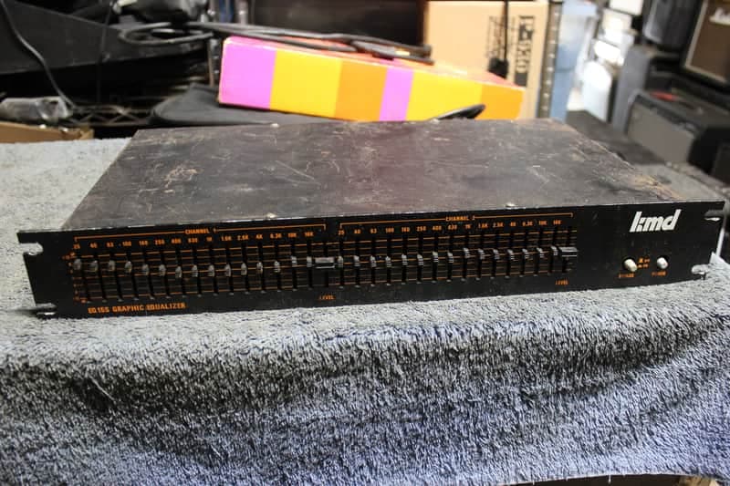KMD EQ15S/2 CHANNEL 15 BAND EQ