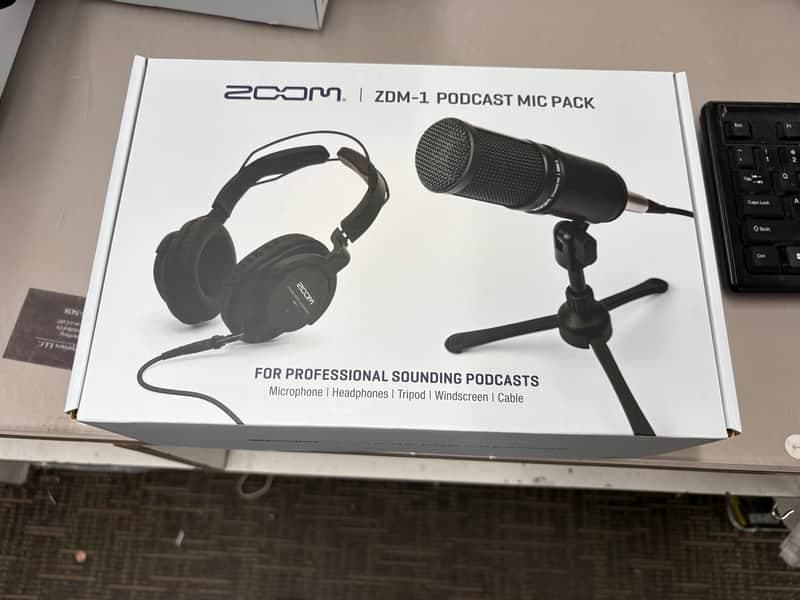 Zoom ZDM-1 Podcast Mic Set 2020 - Present - Black
